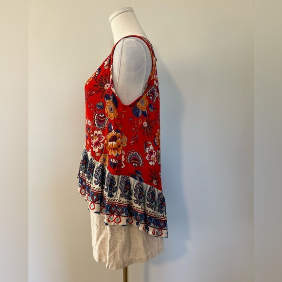 Patrons of Peace Sleeveless Top - Picture 5 of 5